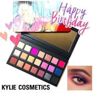 🆕 Kylie Birthday 2018 Palette Sipping Pretty 🥳, New